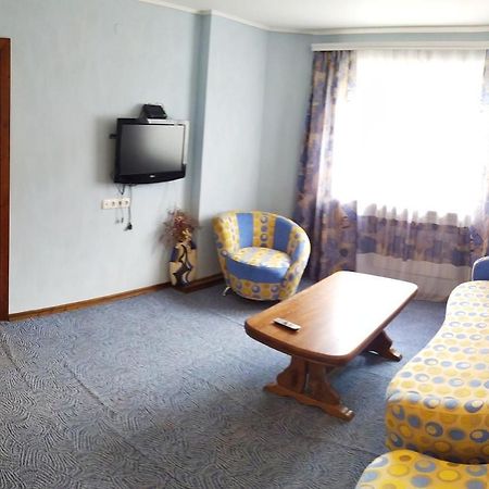 Guest House Shafran Yaremche Exterior photo