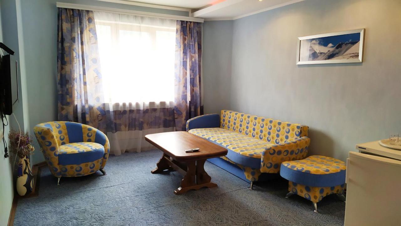 Guest House Shafran Yaremche Exterior photo