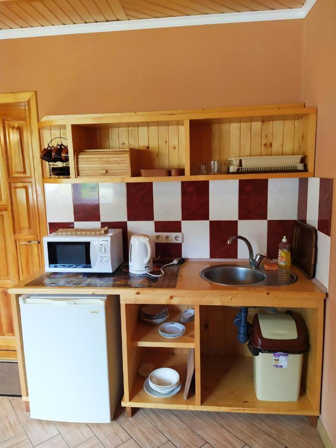 Guest House Shafran Yaremche Exterior photo